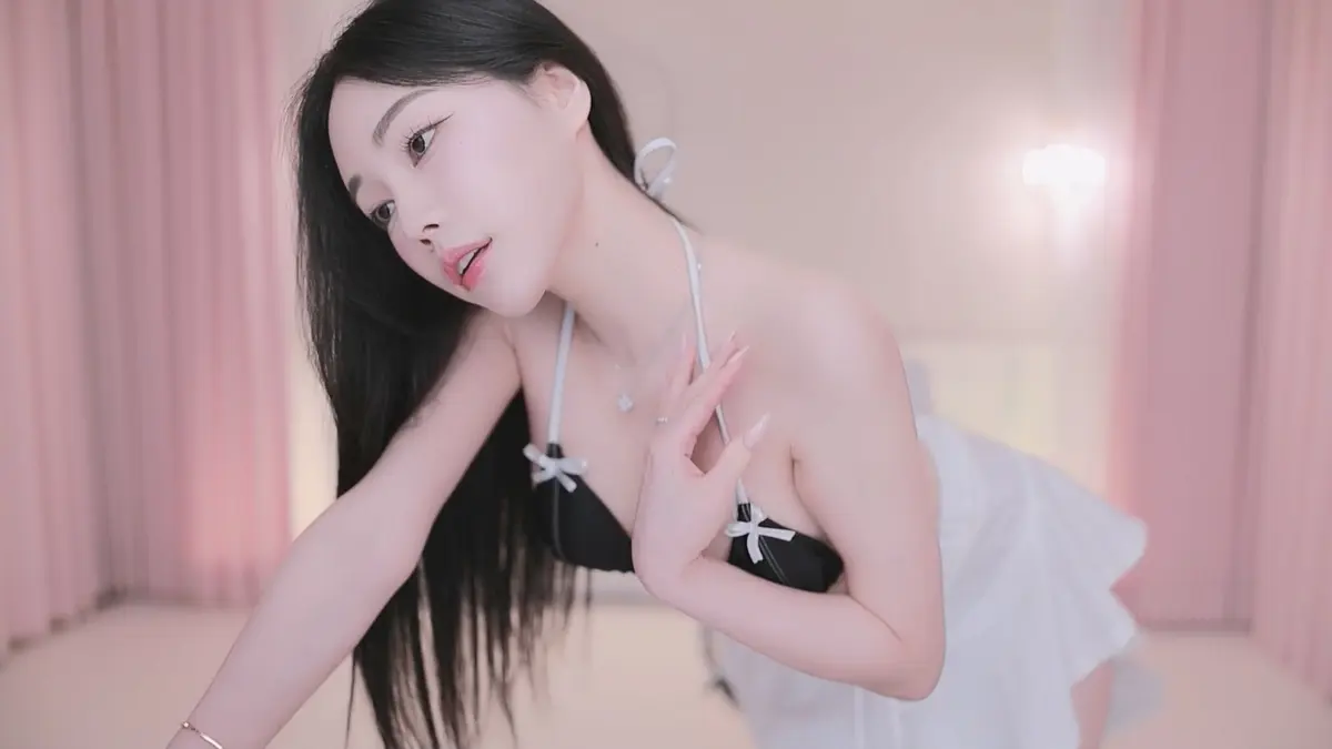 图片[11]-【JINRICP主播】Tiffany-imissy0u-(티파니ღ) 个人直播（20240702）（3V/10.9G） - Jinricp-Jinricp韩国女团中文资源站|中文字幕|BJ主播|PandaTV|直播|免费下载