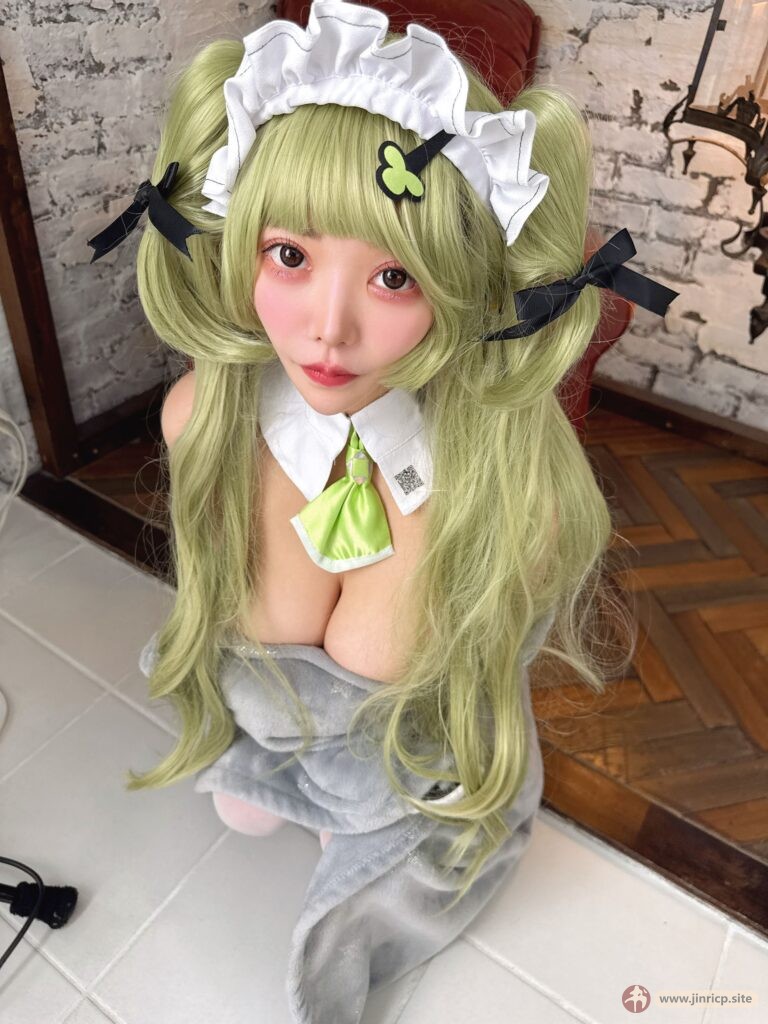 20260610121035749-A1_L乳写真集2